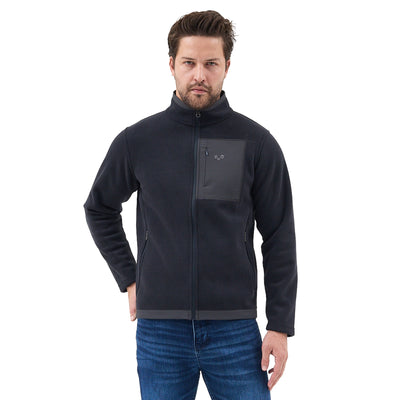Mann trägt eine Anthrazit farbene Jacke aus Polarfleece und Merinowolle