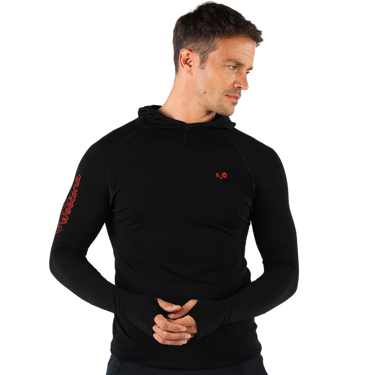Herr in einem schwarzen Merinowolle Langarmshirt